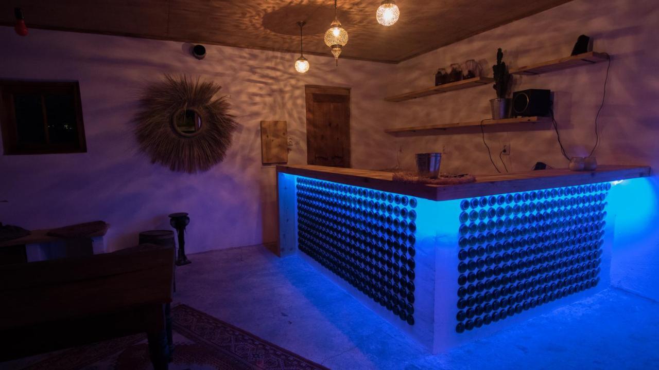 Karma Hostel マートヴィリ エクステリア 写真