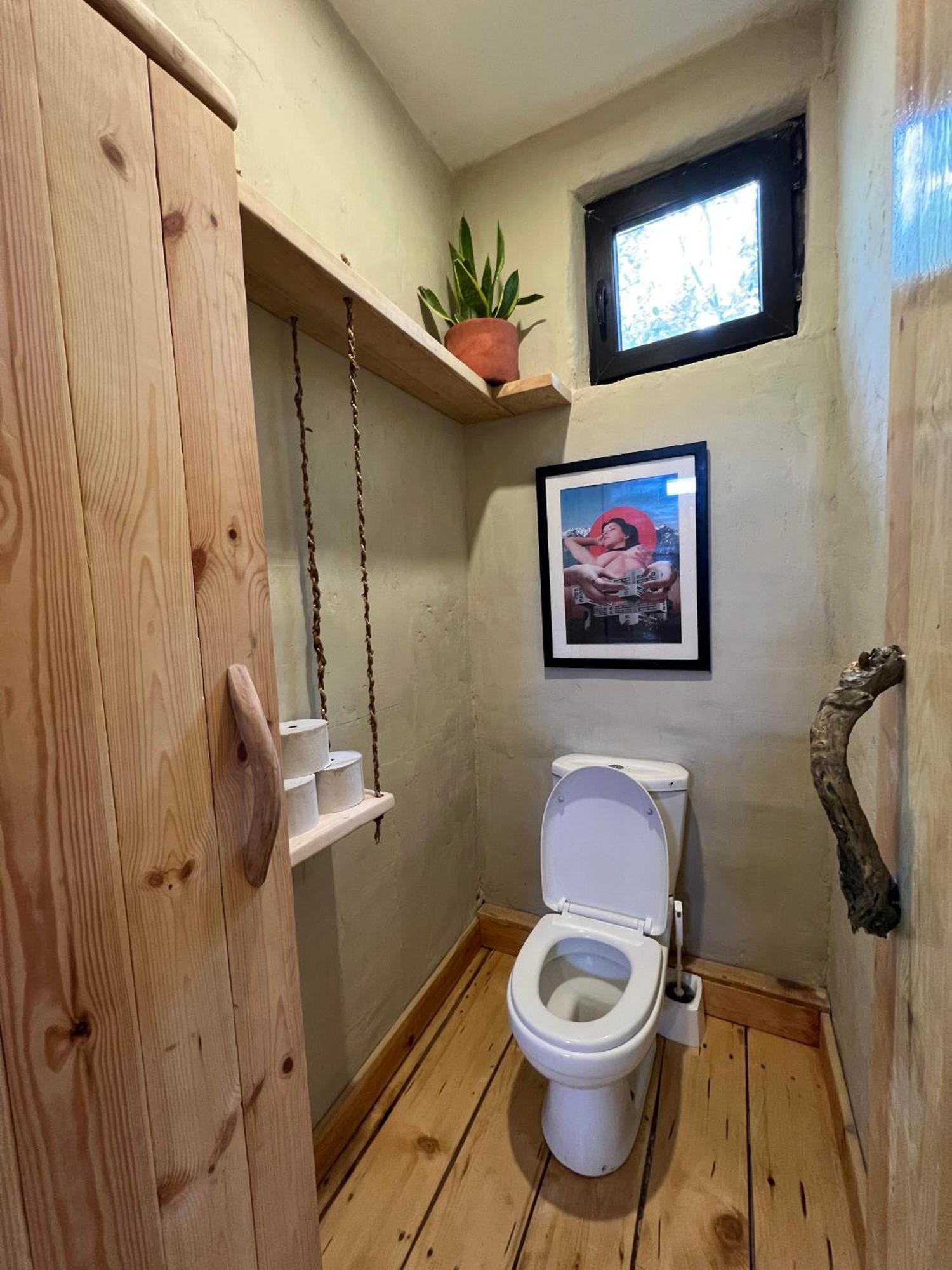 Karma Hostel マートヴィリ 部屋 写真