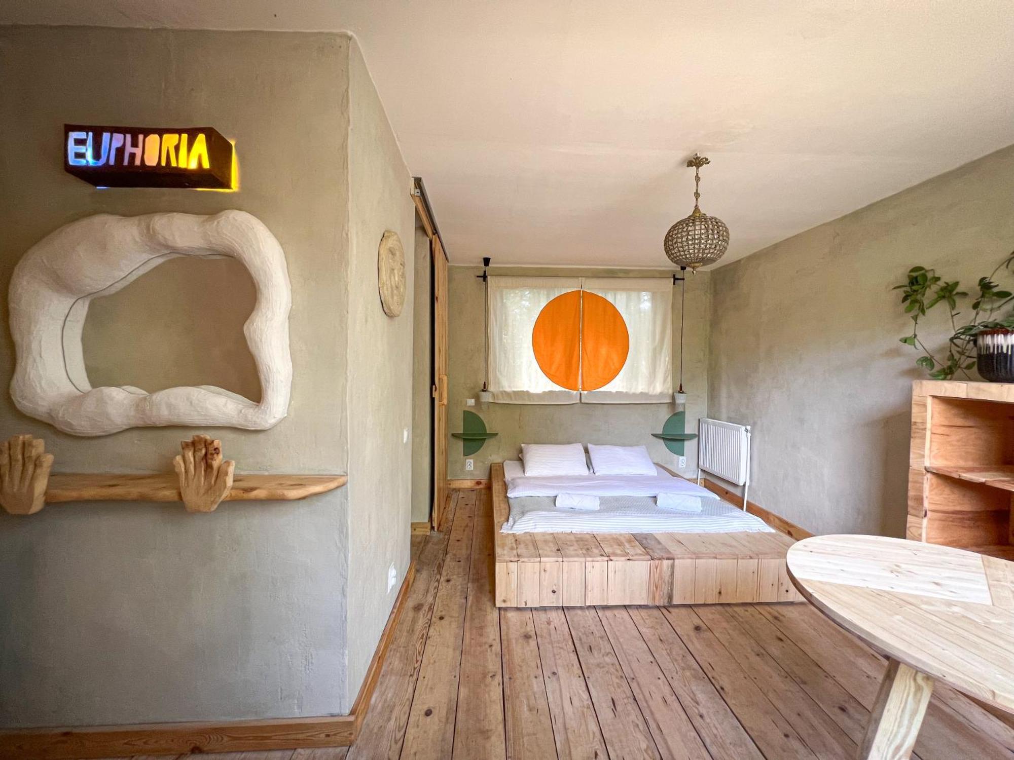 Karma Hostel マートヴィリ エクステリア 写真